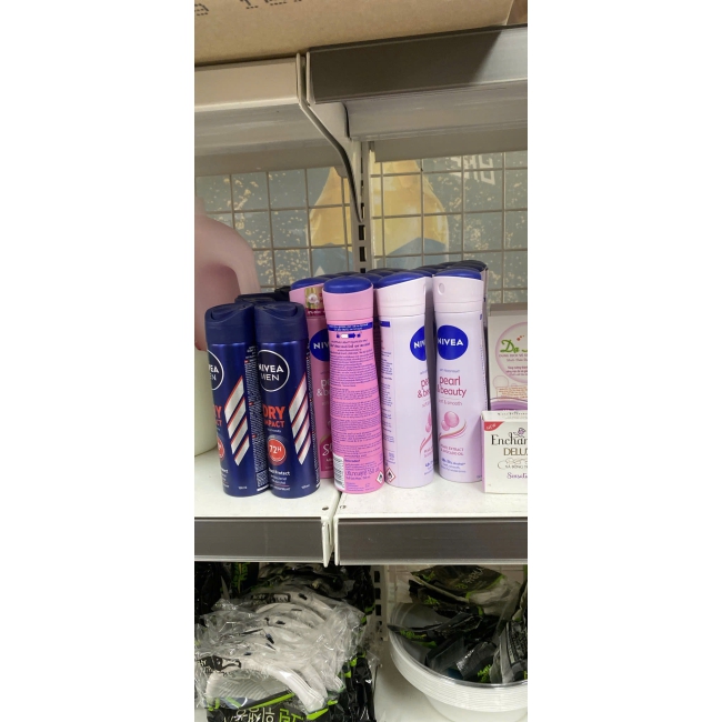 Xịt lăn nách Nivea